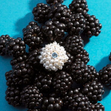 "Beerenring"aus Silber mit Aquamarin und Süßwasserperlen